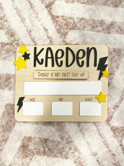 📚 Simple Personalized First & Last Day of School Board