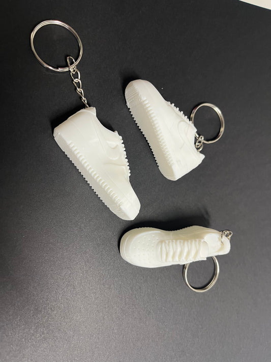 Mini Sneaker, Major Style – Swoosh-Inspired Keychain