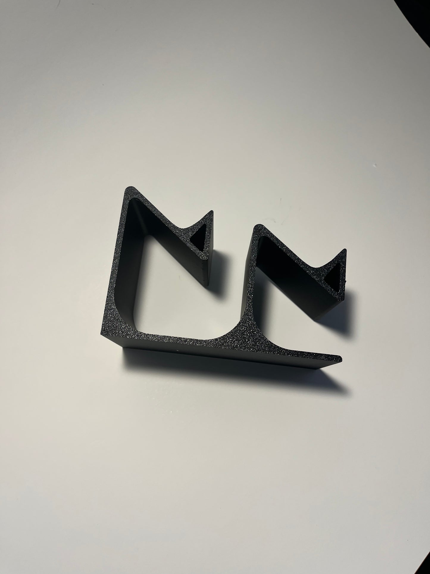 3D Printed PS5 Controller Holder – Sleek Stand for Dual Display & Storage